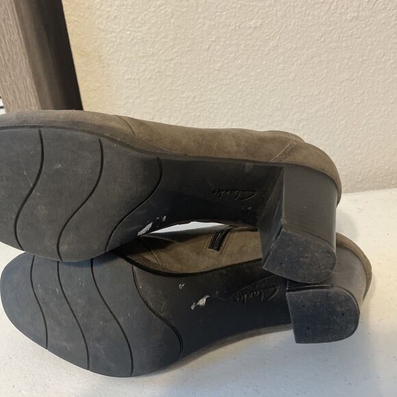 Clarks Collection Womens 9M Brynn Celia Brown Suede Ankle Zip Bootie - Picture 11 of 12